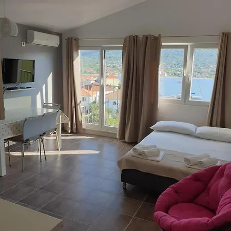 Apartamento Zdenka Vinišće