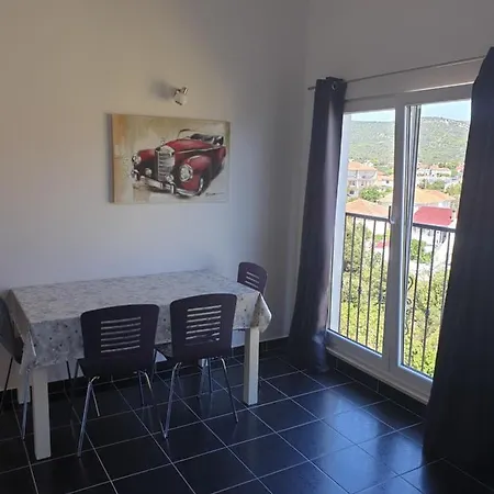 Zdenka Apartamento